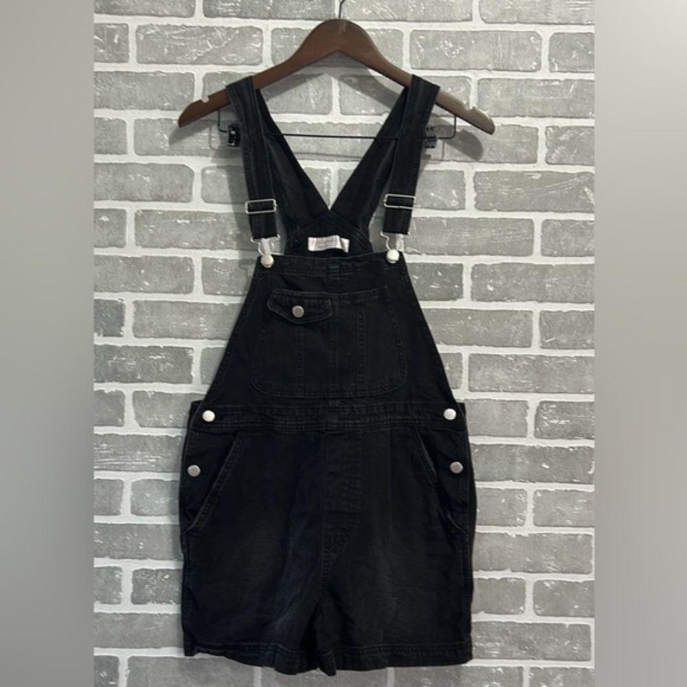 Juniors No Boundaries Black Denim Overall Shorts